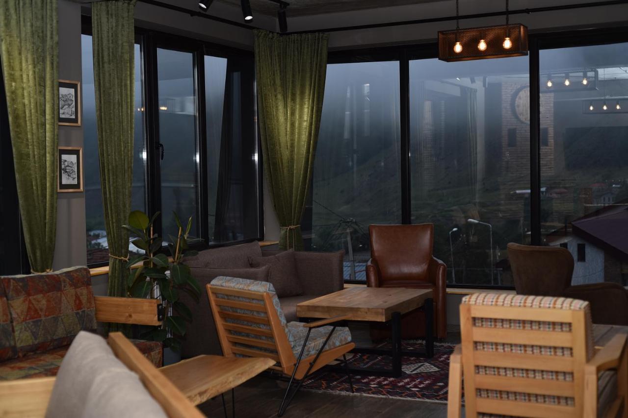 Northgate Hotel Kazbegi Экстерьер фото