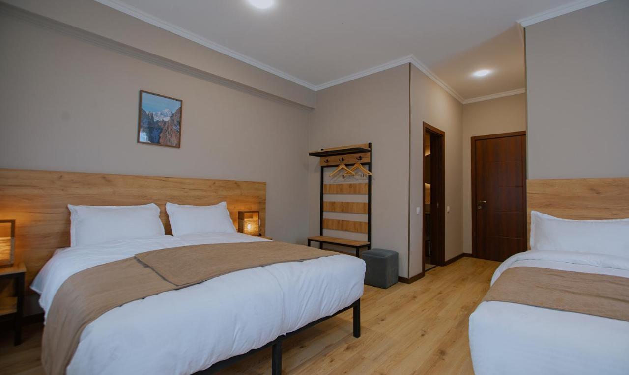 Northgate Hotel Kazbegi Экстерьер фото