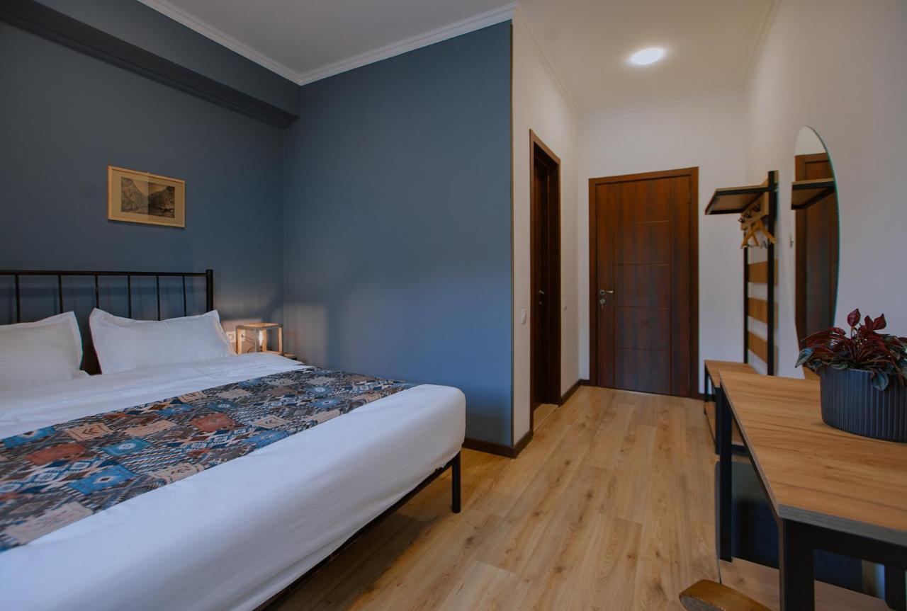 Northgate Hotel Kazbegi Экстерьер фото